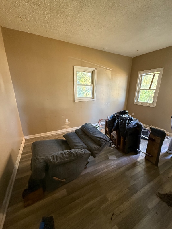 Photo - 1779 E Hickory St