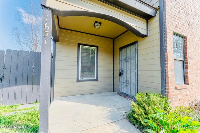 Photo - 1651 Clear Lake Ave