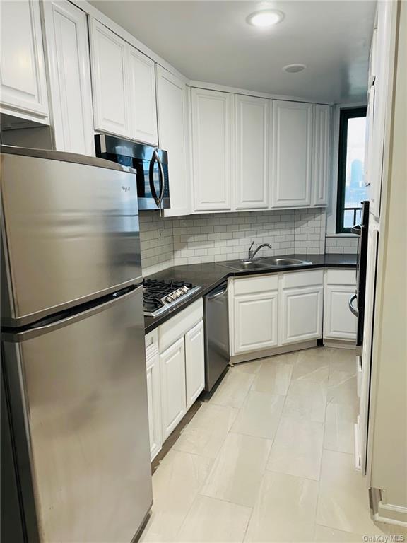 Photo - 2200 E Tremont Ave Condo Unit LA