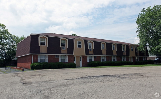 Foxboro Arms Apartments