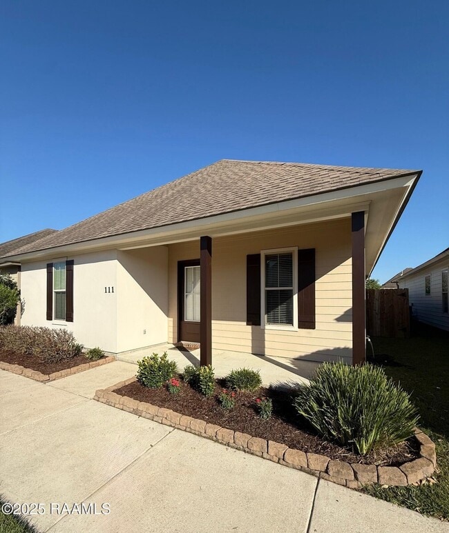 Building Photo - 111 Pettigrove Dr