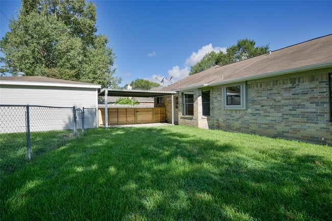 Building Photo - 3223 Deep Anchor Way