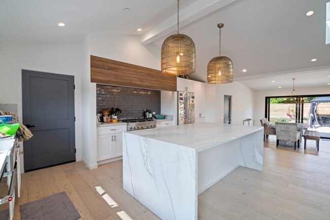 Photo - 3116 Calle Fresno