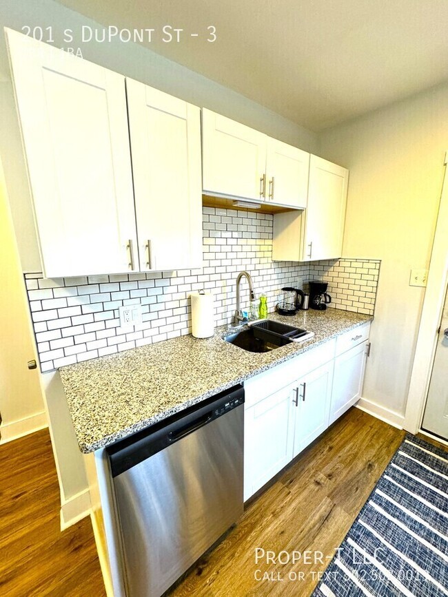 Photo - 201 S Dupont St Apartment Unit 3