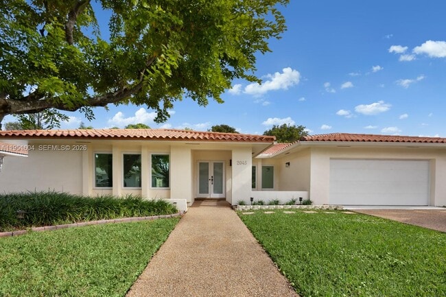 Building Photo - 2045 SW 125th Ct