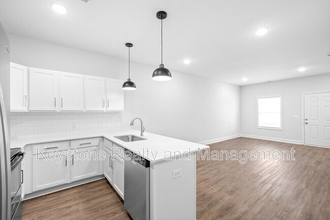 750 Tracy Ln Unit G-105