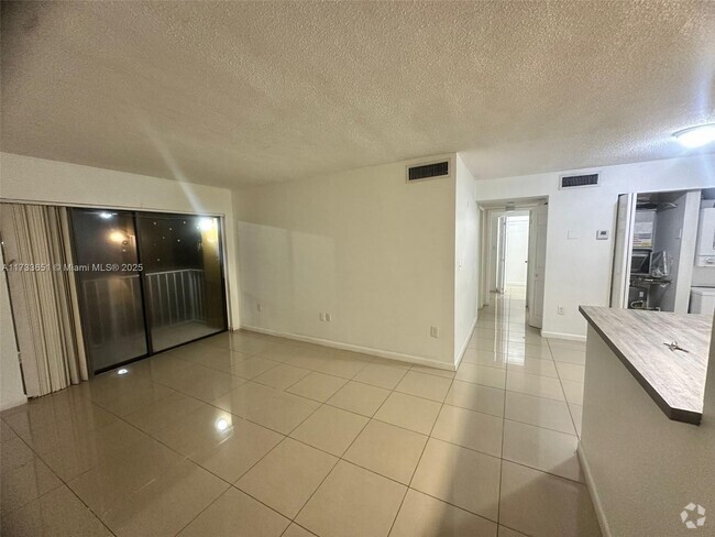 Building Photo - 15620 SW 80th St Unit H-203 Rental