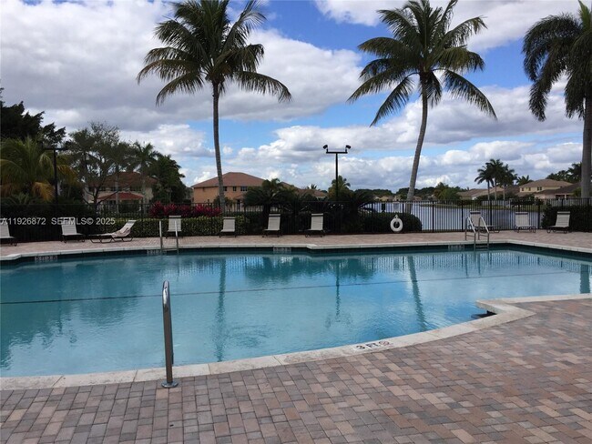 Photo - 815 Vista Meadows Dr