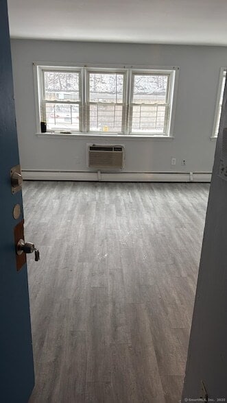 Photo - 191 Oak St