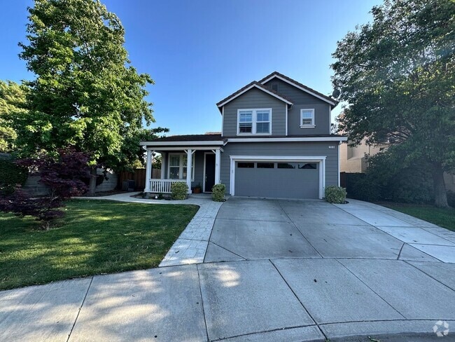Building Photo - Stunning 4 Bedroom, 2.5 Bath Lawrence Ranc... Rental