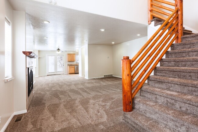 Photo - Charming Mountain Home with Prime Commuter...