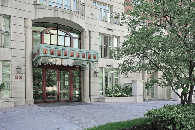 Building Photo - 33 Delisle Ave Unit 403