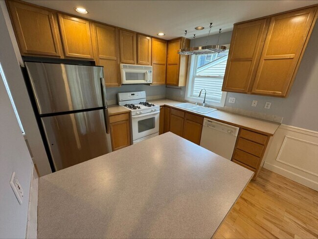 1413 NW 60th St