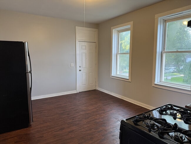 Photo - 8401 S Muskegon Ave Unit 2R