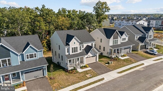 Photo - 104 Alabaster Ln