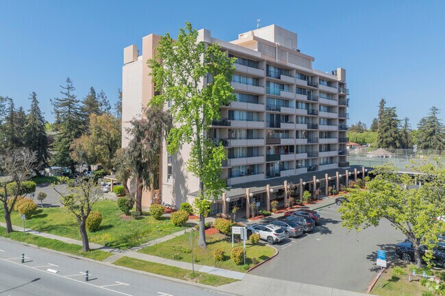 Alternate Exterior - Parkway Towers