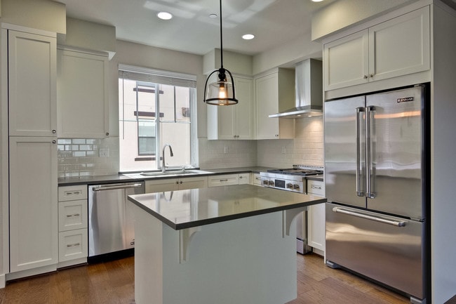 San Antonio Villa Apartment Townhomes - San Antonio Villa Apartment Townhomes