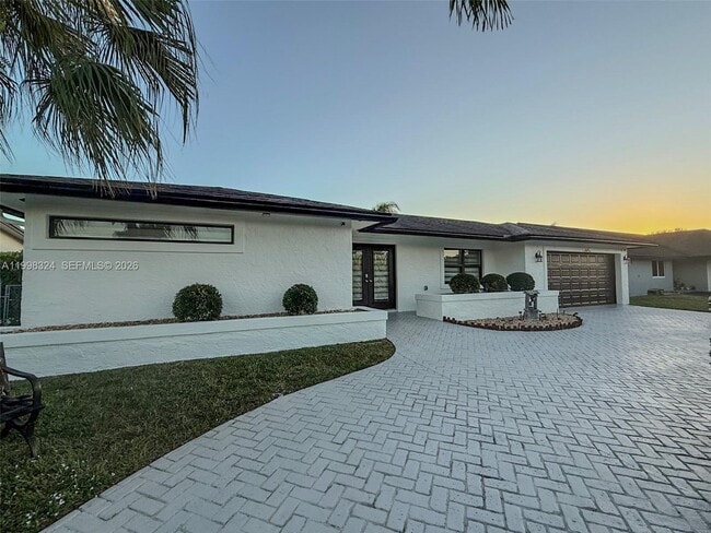 Photo - 11820 NW 23rd St