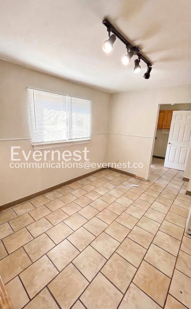 Photo - 9717 Dennis Dr