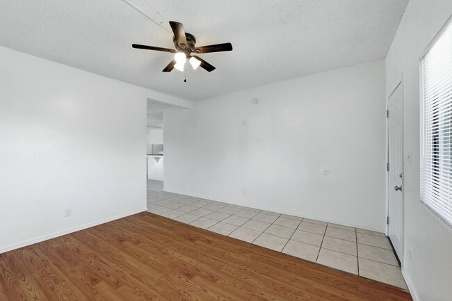 Photo - 4931 E De Medici Dr