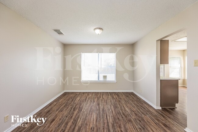 Photo - 7915 Cherry Glade