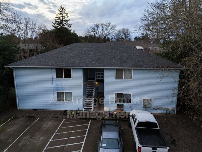 Photo - 240 S Monmouth Ave