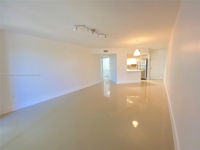 Photo - 8363 Lake Dr Unit 202