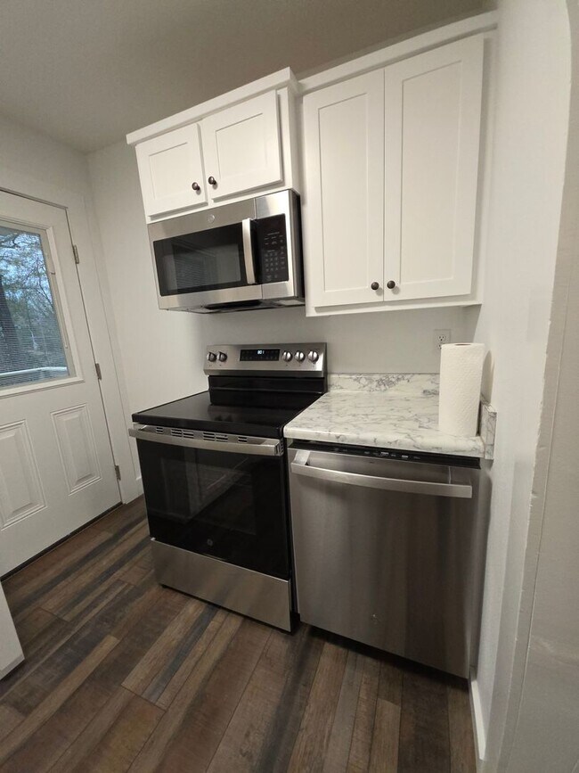 Photo - 1315-1317 N. Boston Pl Unidad 1315