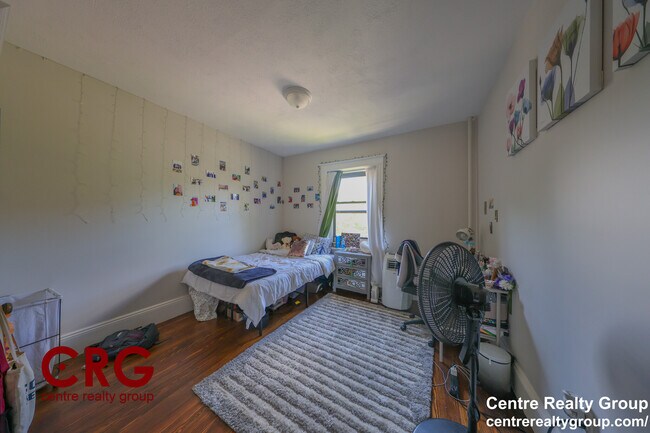 Photo - 1855 Beacon St Unidad #2