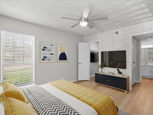 Unit 001 - Highland Park Apartment Homes