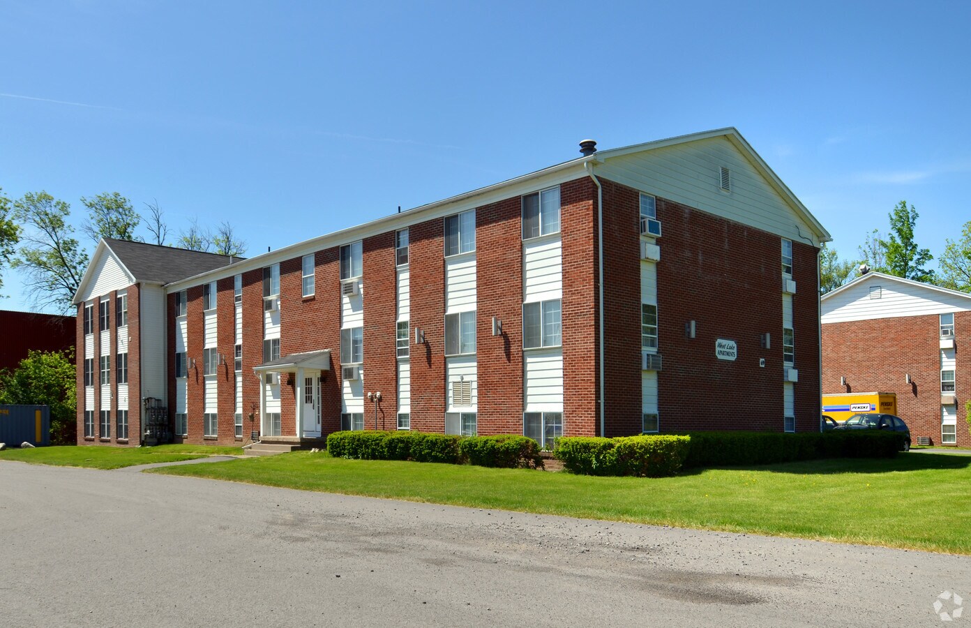 Photo - West Lake Apartments