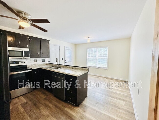 Photo - 3248 N Senseney Cir