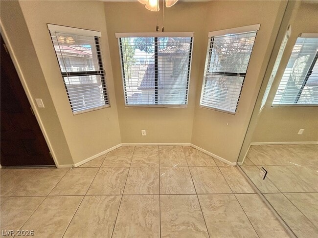 Photo - 749 Rock Springs Dr Unidad 201