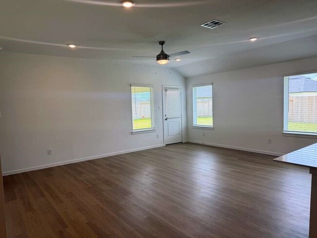Photo - 9042 Shady Cabana Wy