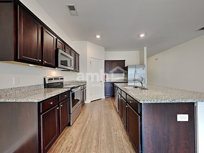 Photo - 127 Orion Way