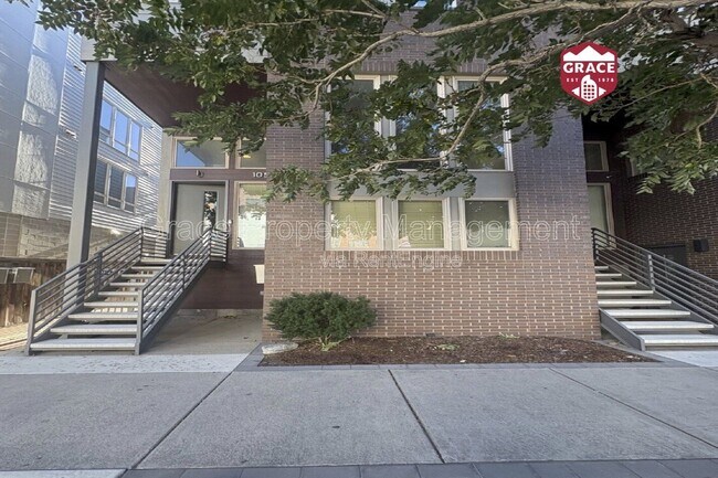 Building Photo - 3400 Larimer St