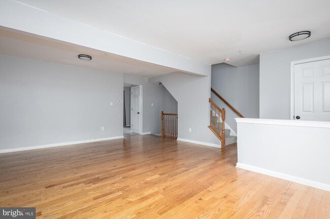 Photo - 3521 Derby Shire Cir