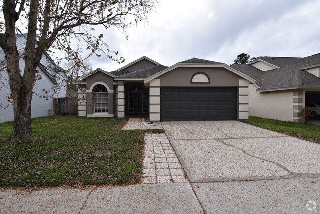 Building Photo - Oviedo: Twin Rivers Community Rental