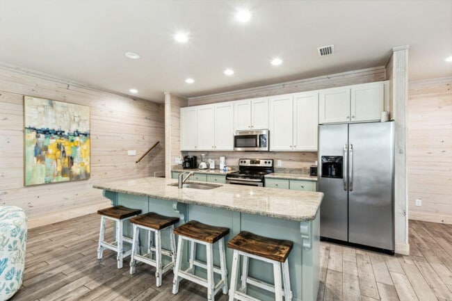 Photo - 487 E 1st Ave Unidad ID1266408P