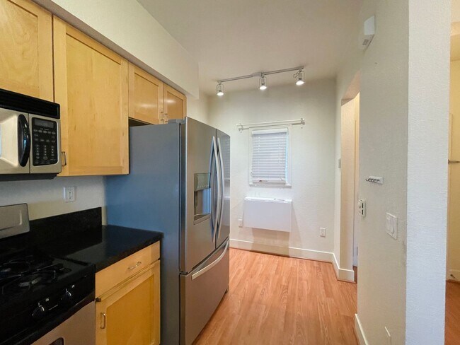 Photo - Spacious 2 Bedroom Unit Right on Bay Street