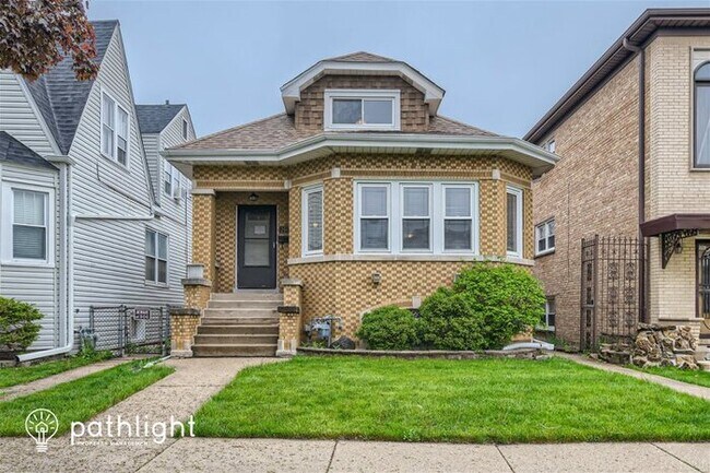 2911 N 75th Ave, Elmwood Park, IL, 60707 - 2911 N 75th Ave, Elmwood Park, IL, 60707 House