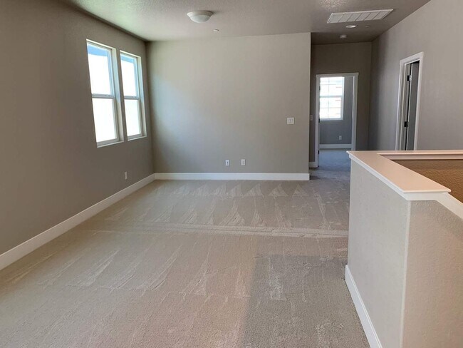 Photo - 3285 Falcon Ct