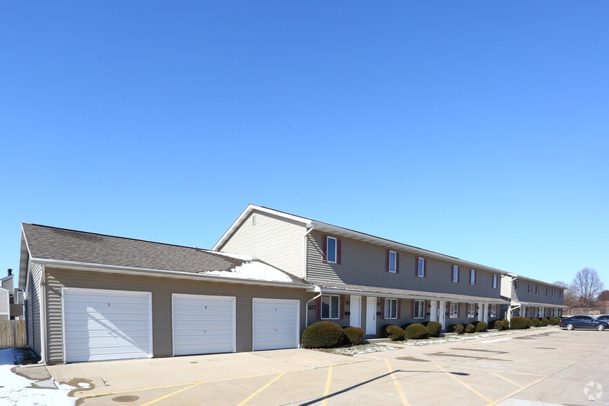 On-site garages available for $50/month!
