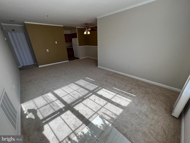 Building Photo - 8720 Grasmere Ct