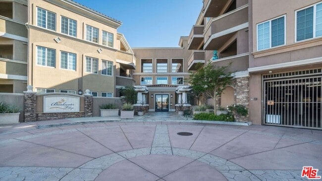 Building Photo - 2750 Artesia Blvd Unit 362 Rental