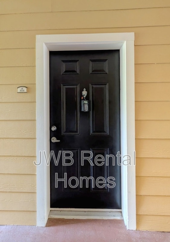 Photo - 8539 Gate Pkwy W Unit 414