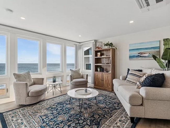 Photo - 187 Atlantic Ave Unidad 2