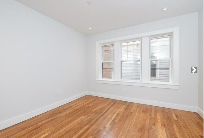 Photo - 17 Forest St Unit 18-44