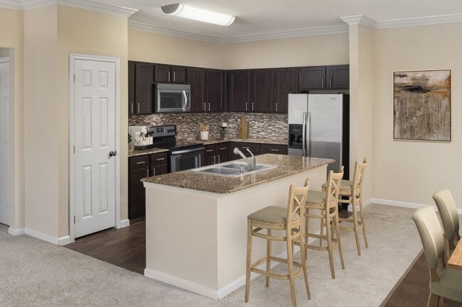 Photo - Camden Riverwalk Apartments