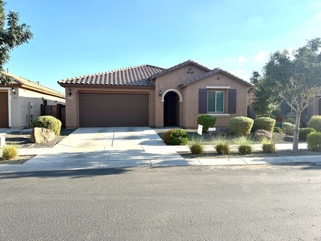 Building Photo - Beautiful 4BR/3BA single-story home in Harvest Queen Creek! Built in 2021 with 2,306 SF, den, che...